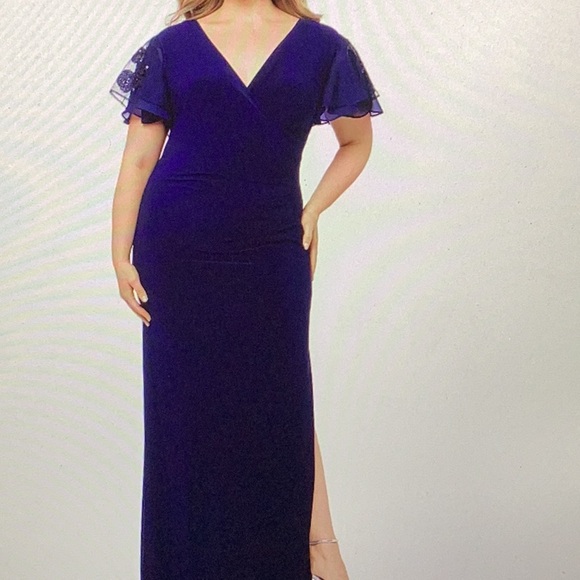 Betsy & Adam Women’s Flutter Sleeves V- neck Gown - Picture 1 of 7